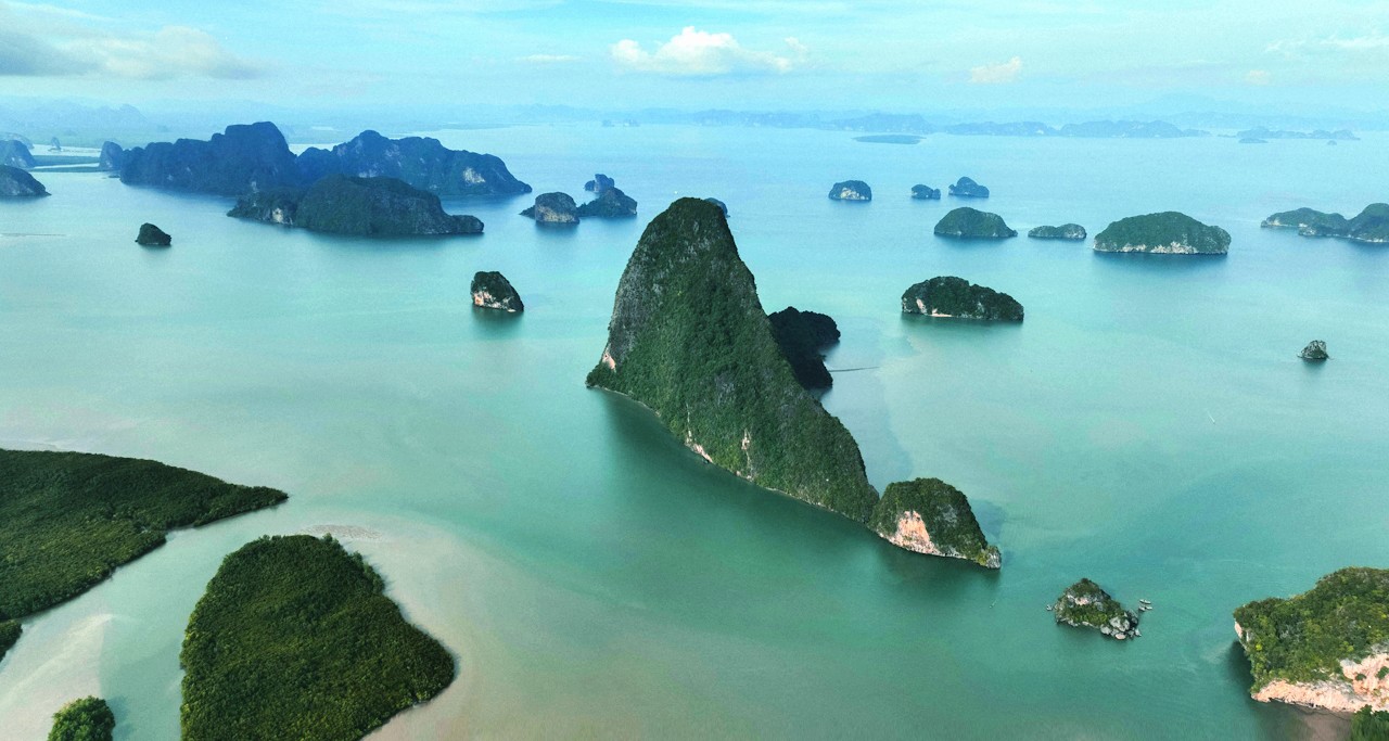 BAIE DE PHANG NGA.jpg